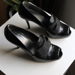 Stuart Weitzman vintage black bow